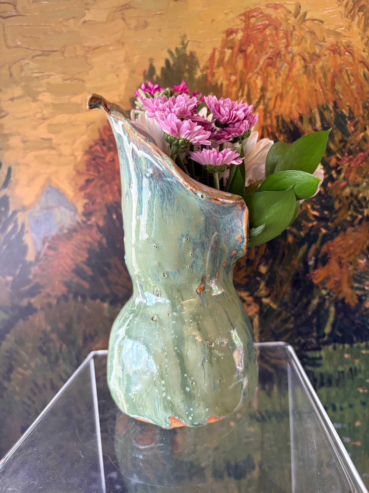 Petal vase