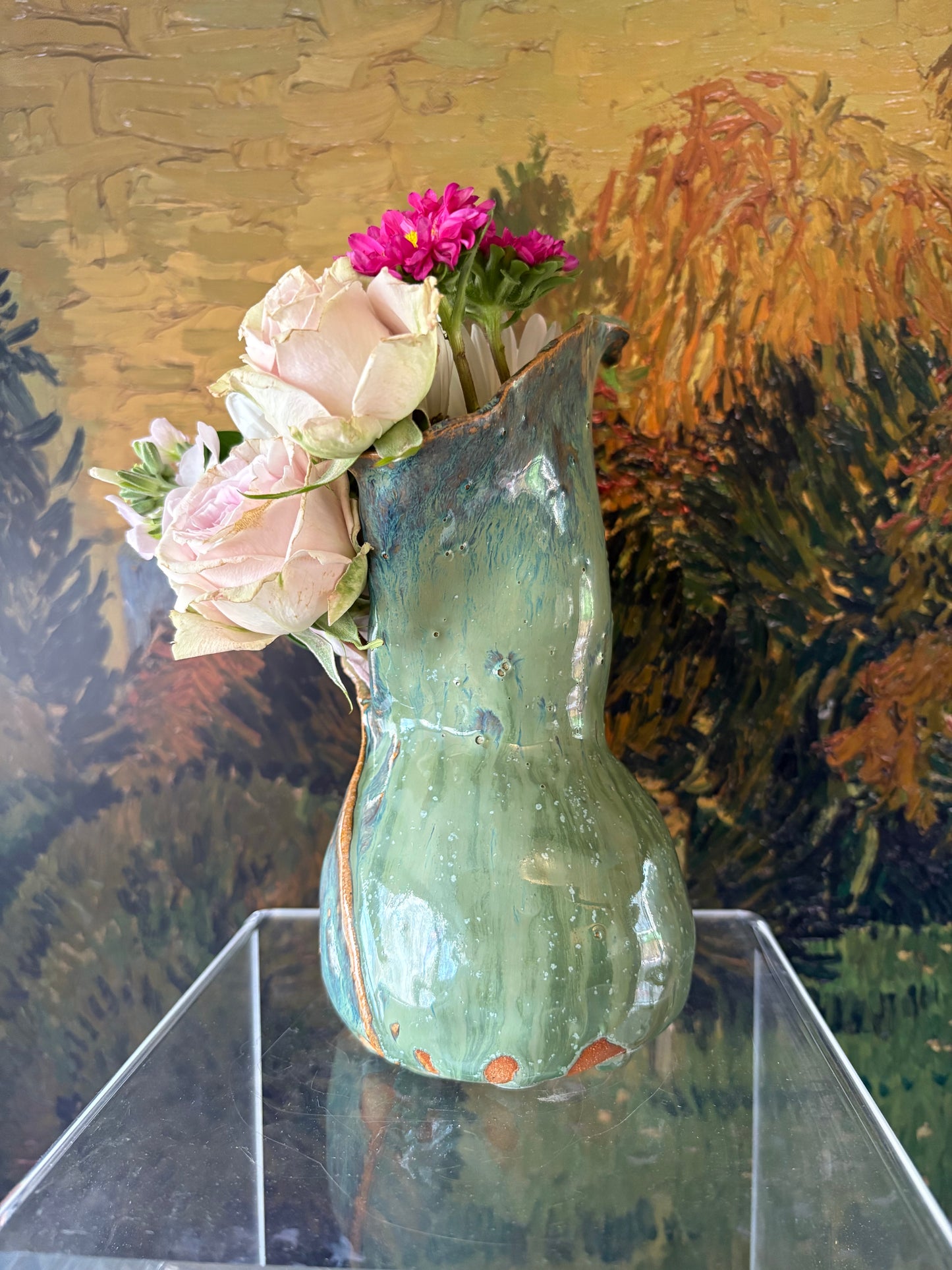 Petal vase