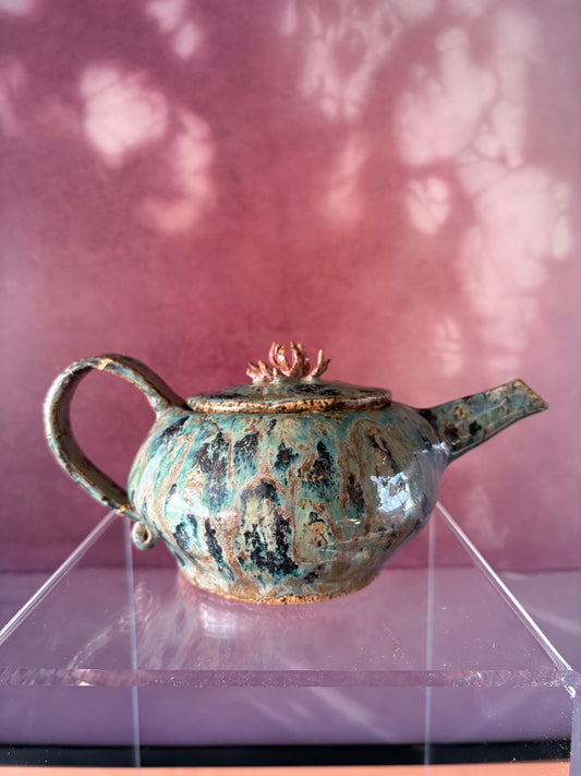 Lotus decorative tea pot