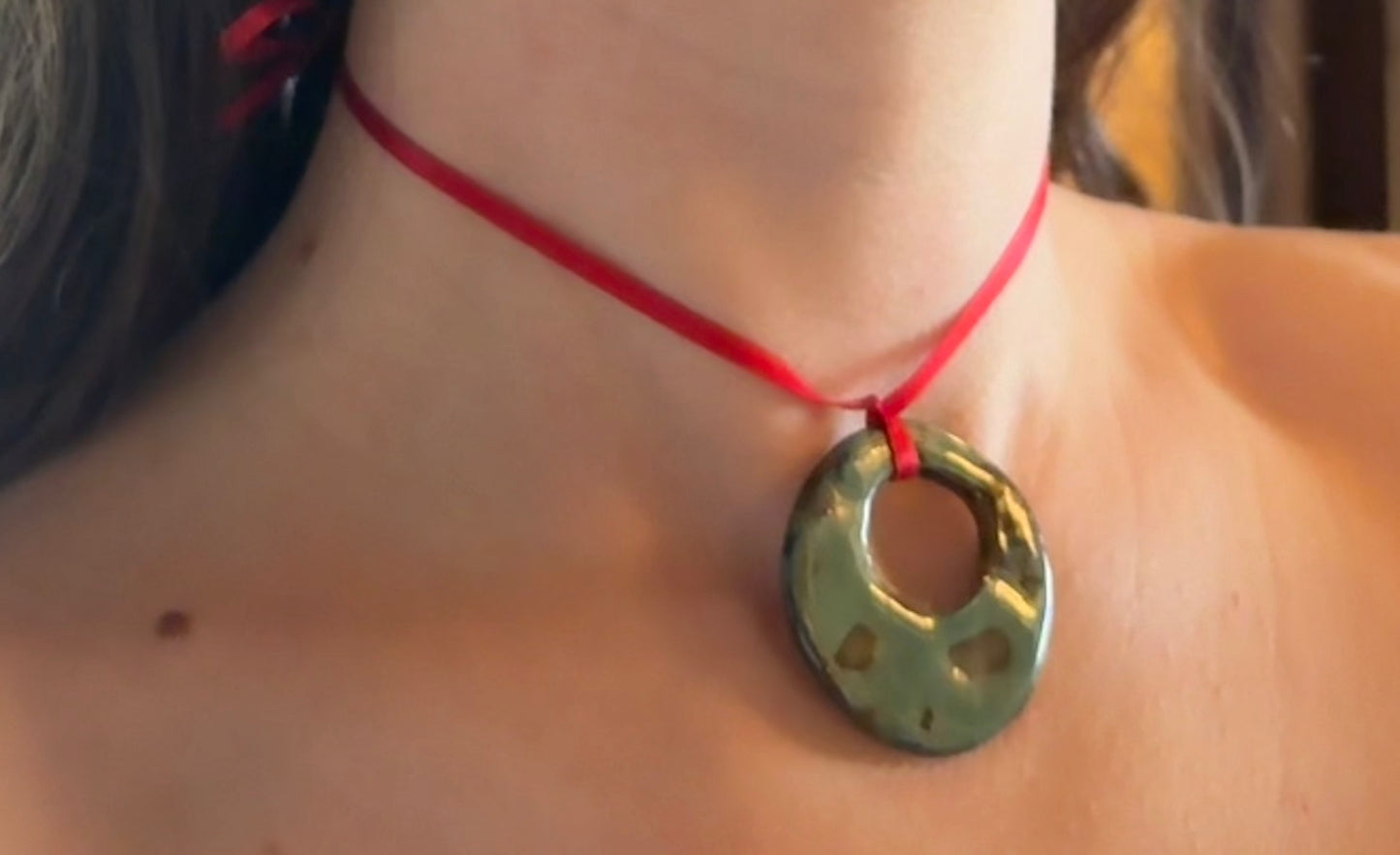 Mossy necklace